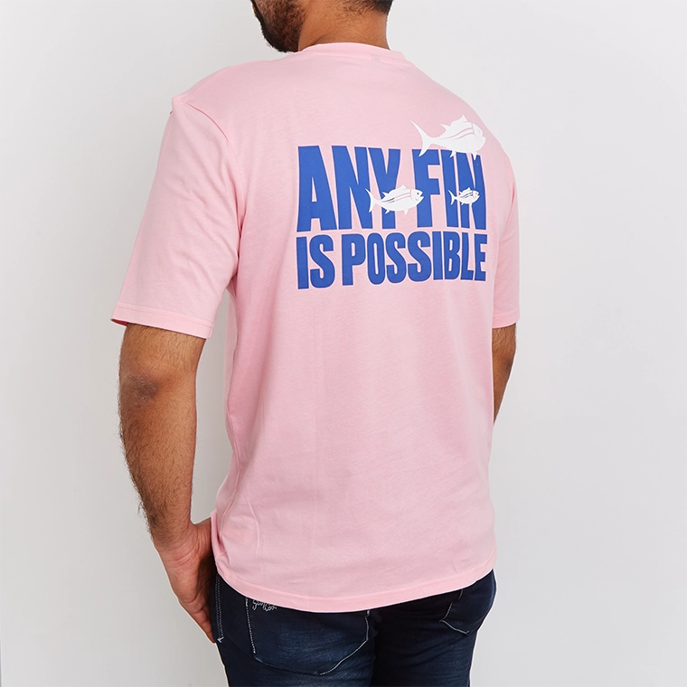 Camiseta rosa con estampado honi-poke de Supreme Creations